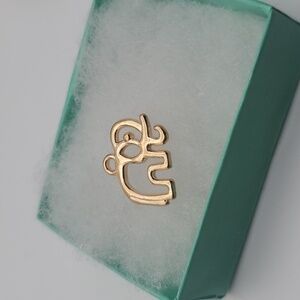 Elephant‎ charm